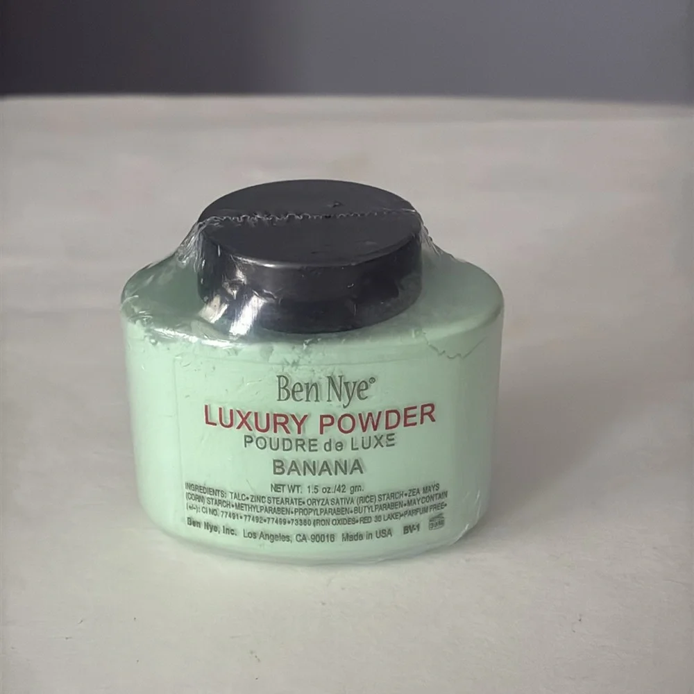 🖤🌿Ben Nye Luxury Powder – Mint Green BN11